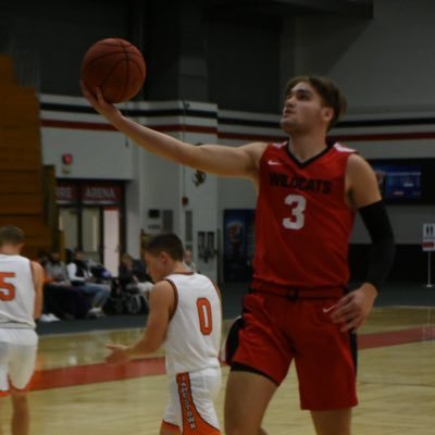 | UWRF Men’s Basketball |