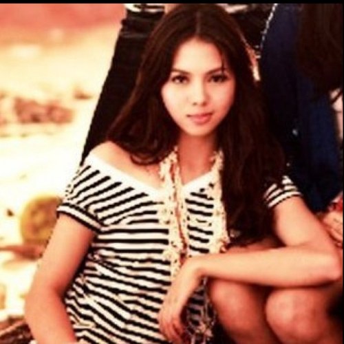 CuteJuliaMEver's profile picture. To us, the fans of @montesjulia you're a peroson but to the own way of @montesjulia you're the world :)