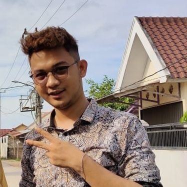 KetengRidho's profile picture. damn!!