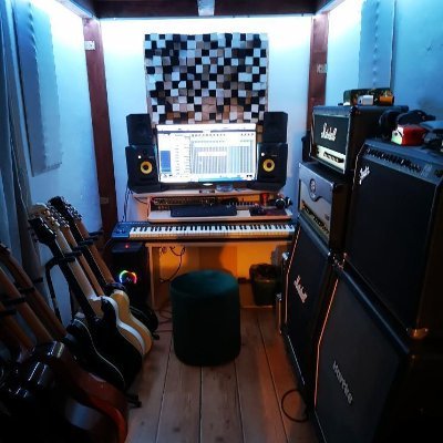 Hybrid Production Studio built for Mixing and Mastering