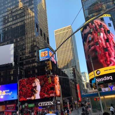 hussan95452943's profile picture. 