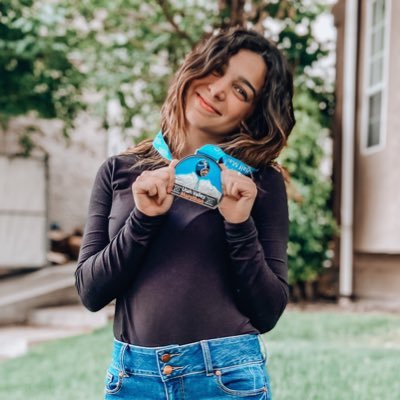 RissaVecchi's profile picture. Just kinda landed here and trying to understand how it all works — both twitter and life.