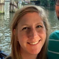 nelle (@sevaerc3) 's Twitter Profile