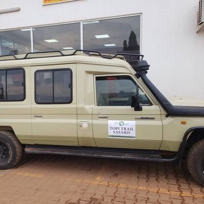 At Topi Trail Safaris we know that you deserve a safari holiday that’s exclusively designed for you.
We take the time to listen and then use our experience too