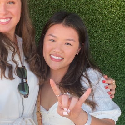 trishamla's profile picture. UT’23