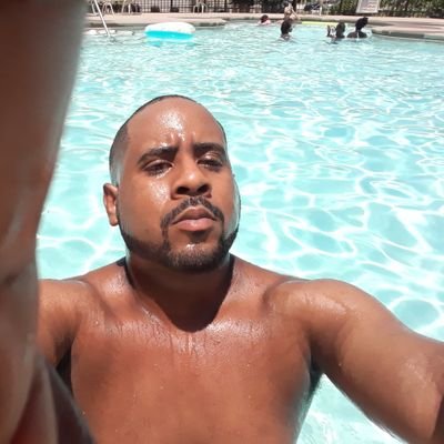 lovegrowth13's profile picture. Getting 1% better everyday. Progress = Happiness 🙏