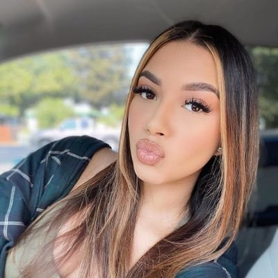 SandraAJohnso12's profile picture. Friendly 📍📍🎸🎸