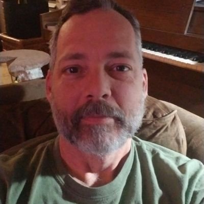 Former newspaper editor and current computer programmer and regular guy.