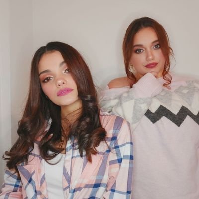 its2outof3's profile picture. 