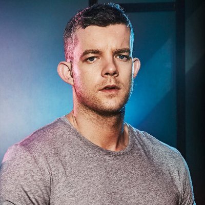 Your new source about Russell Tovey.

[FAN ACCOUNT] WE ARE NOT RUSSELL. FOLLOW: @russelltovey