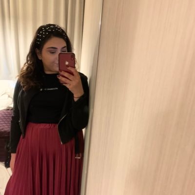 _ambermo's profile picture. 