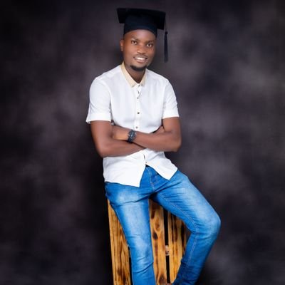 BrianTawa_'s profile picture. Medical Laboratory Scientist.