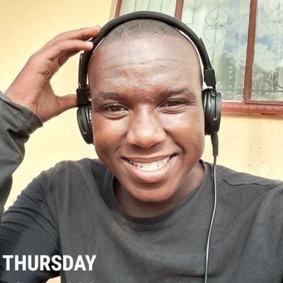 DanielNkmp's profile picture. mr dee 😊
heart cold lyk a pack of ice🥶