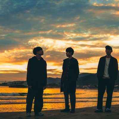 【京都市発、偏屈系オルタナティブロックバンド】 New EP 「朝靄.ep」 各サブスクで配信中 チケットの取り置き、CDの販売はDMにて承ります。RO JACK 2019 入賞