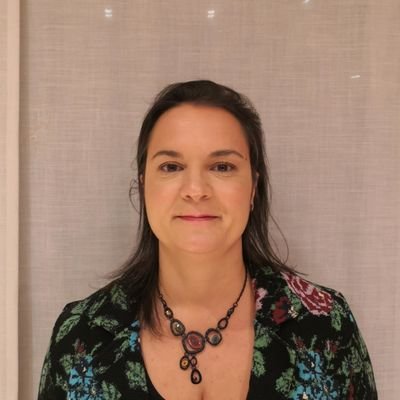 Mestra de música apassionada per millorar el sistema educatiu d'aquest país.