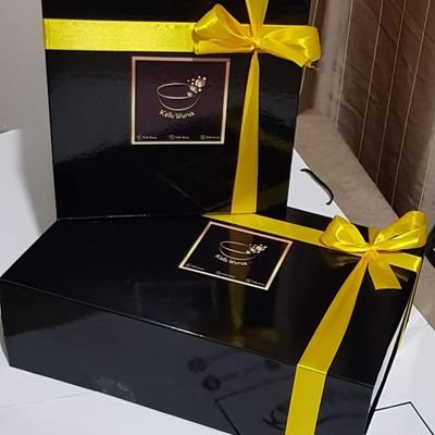 Box cadeau à personnaliser pour vous faire plaisir ou faire plaisir à vos proches avec des produits faits par des entrepreneurs sénégalais ! Made in Sénégal🇸🇳