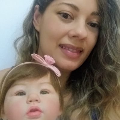 🖌️Maternidade Reborn by Nívea Campos
👶 Bebês Realistas
👣 Avançada técnica de pintura e enraizamento fio a fio dos cabelos
✈️ Entregas em todo mundo
