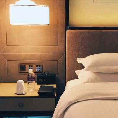 Whchengwei's profile picture. 27/173/70  双末流水硕
👔 🌈