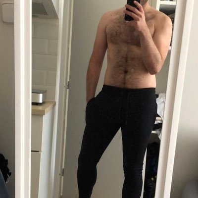 Male 25 y.o. - hairy but not beary with a big balls ⚾️⚾️