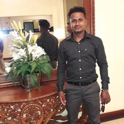 MathiKarthik6's profile picture. 