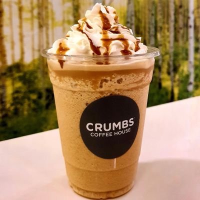Artisan cafe in Zayed Town specializes in Honey toast, coffee, milkshakes and other desserts.