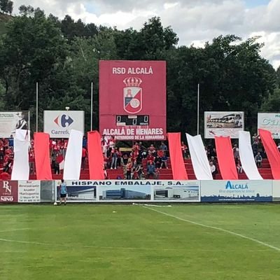 Cuenta oficial de la peña El Marcador, nos ubicamos junto al marcador del municipal del Val.