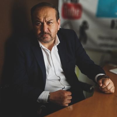 Periodista, analista y experto en redes sociales. 
Director de El Informador, Puebla, México, el Mundo.