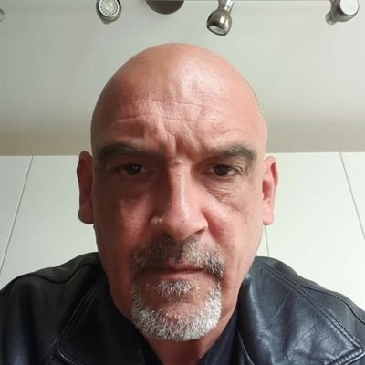 IanBurr73464566's profile picture. Essex boy living in Kent