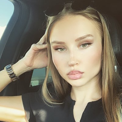 MariaShabashova's profile picture. ♡