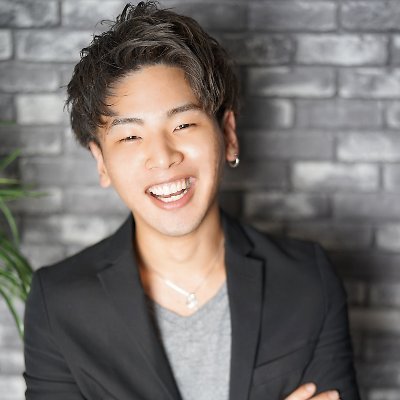 sgymhyt03's profile picture. 29歳/ESSENCIA代表/髪質改善専門美容師/SNS経由で月300万/リピート率90%超え