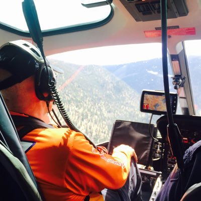Retired and loving it. SAR Manager, high angle rope rescue team member. Beekeeper and horse person. Views are my own🇨🇦🇮🇪🇬🇧