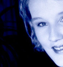 Julynell's profile picture. IT-er | webdesigner | wife and aunt | 
Life is what you make of it!