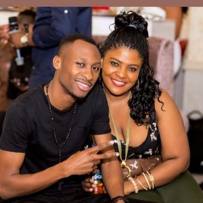 Te_ndu's profile picture. 