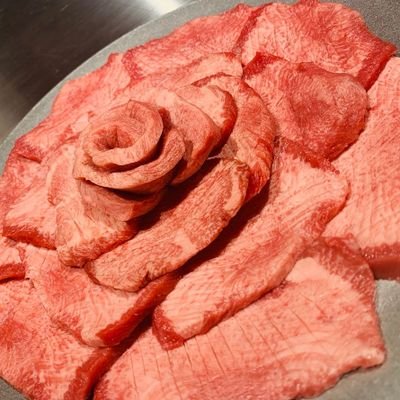 麻雀大好き
人狼大好き
焼肉屋さんの店長です