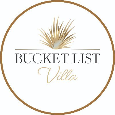➠#LuxuryRealEstate Agency🇺🇸🇫🇷
➠Villa Rentals & Properties 4 sale
➠#Conciergerie Owner & Guest
➠#StBarths
➠Ur #TravelPlanner #Eventplanner 
➠@bucketlist_sbh