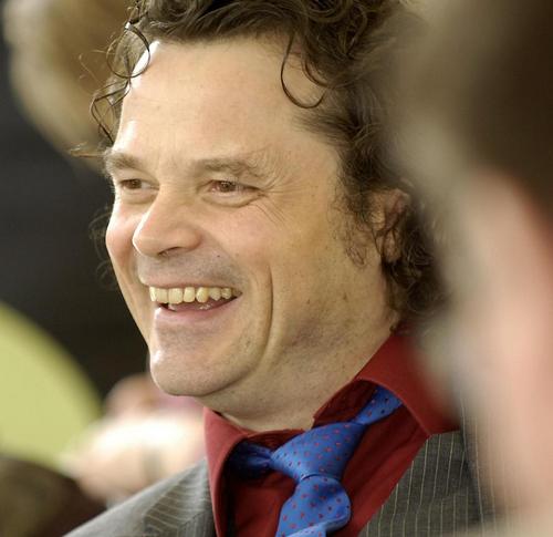 casparhewett's profile picture. Director of The Great Debate @greatdebateuk #thegrtdebate, champion of free speech & progress, mathematician, engineer, science communicator and teacher.