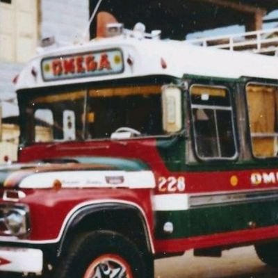antiuribista, @PactoHistorico, apoyó la jep, el proceso de Paz y recriminó la corrupción de los gobiernos de Uribe y duque, son el cáncer de Colombia.