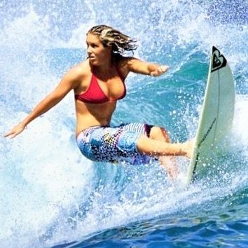 CHARMING 💖 SURFING 🏄 GIRL  💚💓💕💖🧡🌏🏄🌎🧡💖💞💓💚