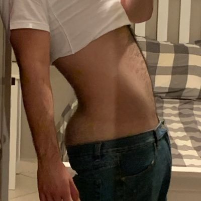 VS16019689's profile picture. 