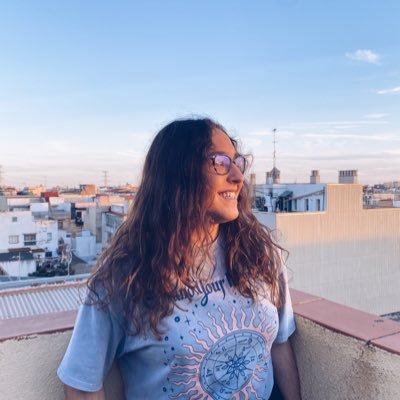 silviadlc24's profile picture. 📸🎥🎞📺 ✈️🎶