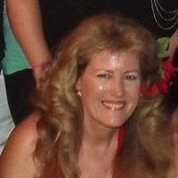 Heidi Cunningham - @HeidiCu83650184 Twitter Profile Photo