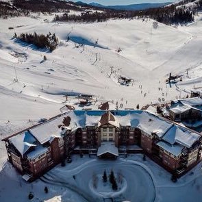 We are the ultimate mountain vacation! Granby, Colorado https://t.co/DHL2nCam9J https://t.co/8Hd0LJZljl