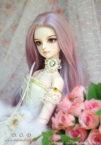 puppetshow2's profile picture. изучаю историю моды