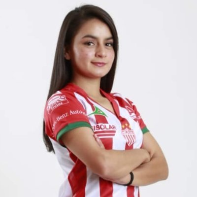 ⚽ Jugadora profesional de ⚡Centellas Club Necaxa.
👩‍🎓 Ingeniera Industrial del Tecnológico Nacional de México Campus Aguascalientes.

IG: lucy.munoz04