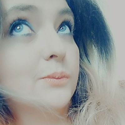 hey add my https://t.co/QQ8KgclW26 @blah0618a


 snapchat blah0618  and my Instagram @ blah06181