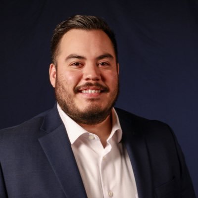 Asst. Vice President of Communications / Public Relations @RBFCU. Former journalist, UTEP alum, El Paso native, credit union advocate RTs/links ≠ endorsements