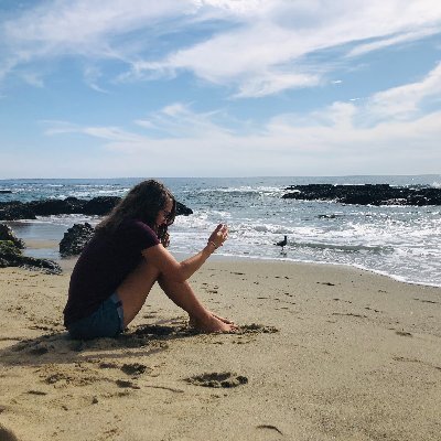 _heeether's profile picture. 