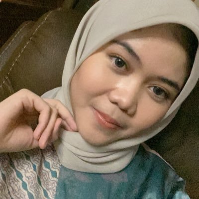 destianadevi's profile picture. 