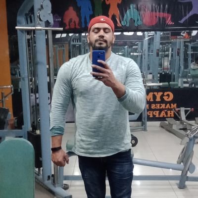 mhd_huzaifa's profile picture. No Idea , always in a state Transmutation.