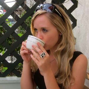 I'm a freelance writer, editor and blogger. You may remember me from Adweek (as online editor) and InformationWeek (as tech reporter).